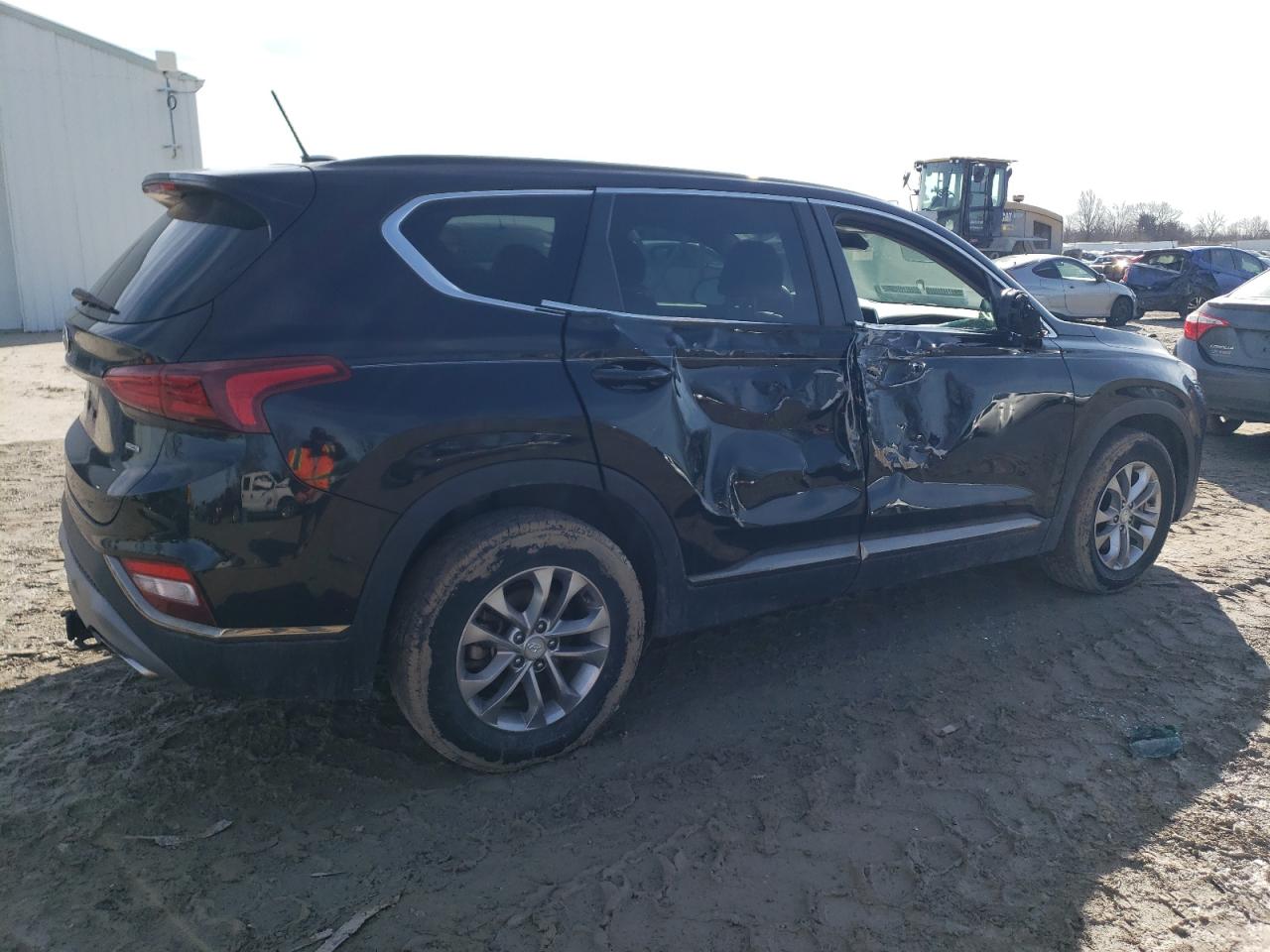 2019 Hyundai Santa Fe VIN 5NMS2CAD1KH001439 Copart auction photo, side / minor dent/scratches damage thumbnail 3