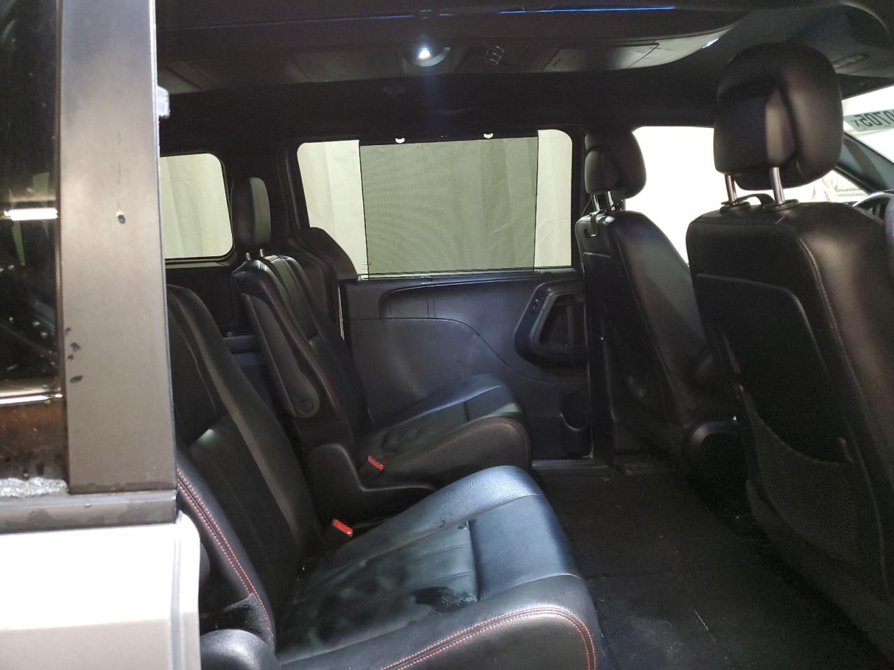2019 Dodge Caravan VIN 2C4RDGEG3KR529493 Copart auction photo, front end / side damage thumbnail 11