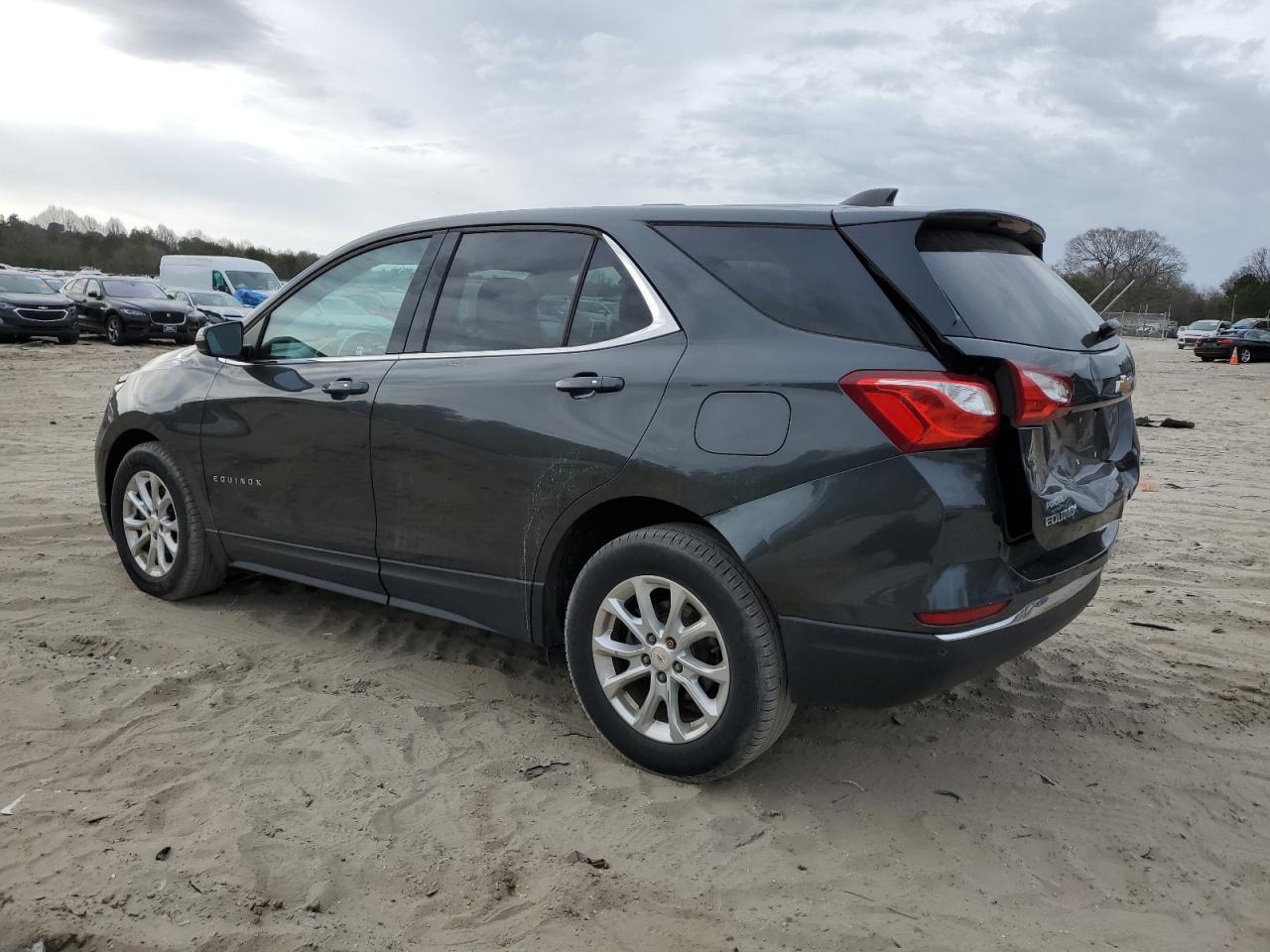 2019 Chevrolet Equinox VIN 2GNAXKEV8K6156627 Copart auction photo, rear end / minor dent/scratches damage thumbnail 2