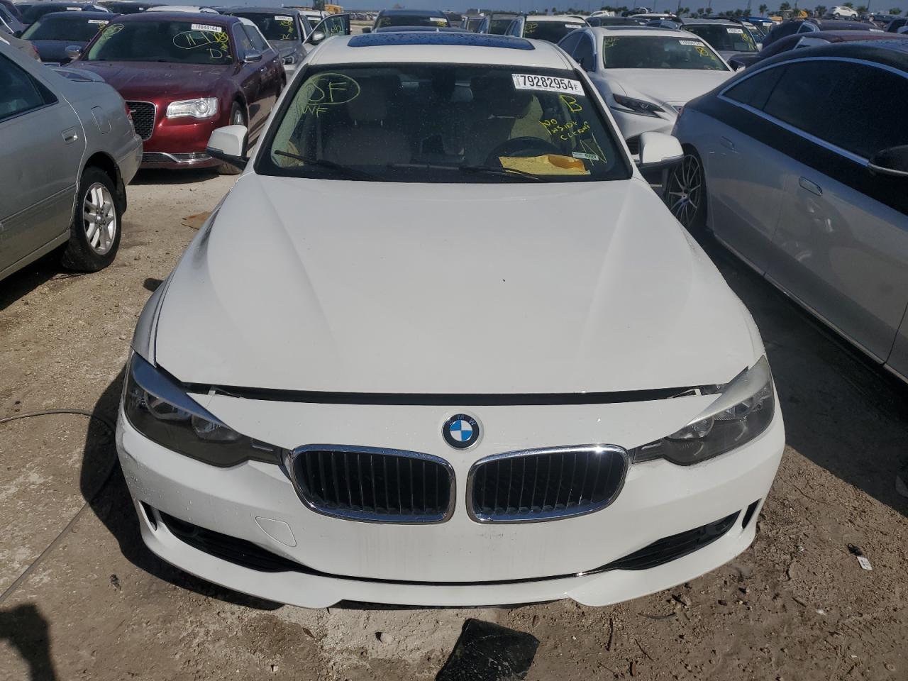 2014 BMW 3er VIN WBA3A5C54EF605154 Copart auction photo, water/flood damage thumbnail 5