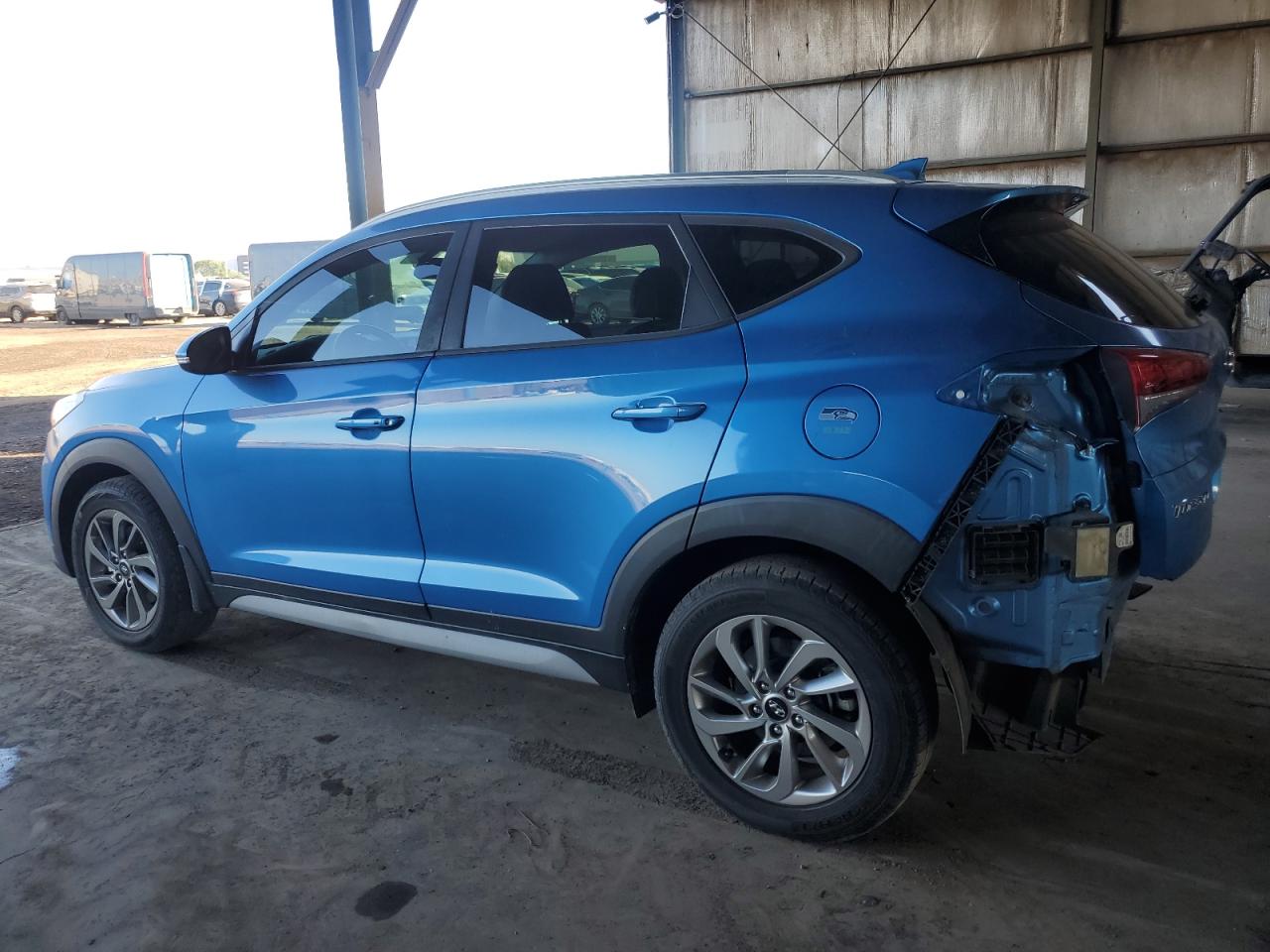 2017 Hyundai Tucson VIN KM8J33A42HU411706 Copart auction photo, rear end damage thumbnail 2