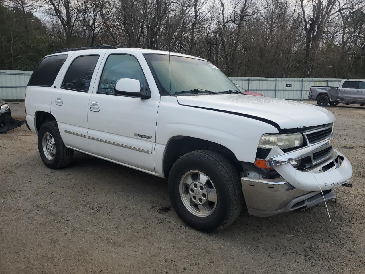 2003 Chevrolet Tahoe VIN 1GNEC13Z33R281053 Copart auction photo, front end damage thumbnail 4
