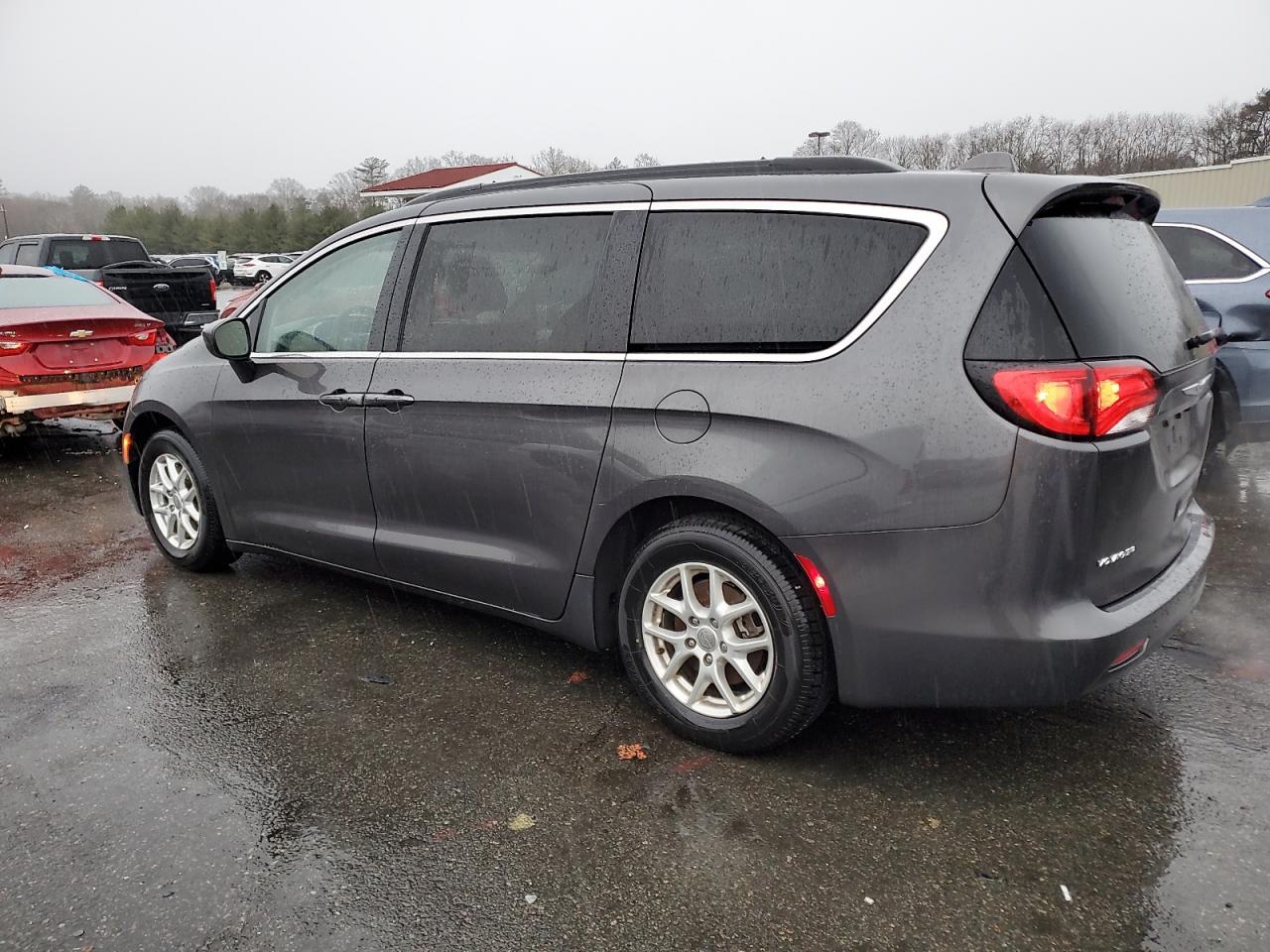 2020 Chrysler Voyager VIN 2C4RC1DG8LR262533 Copart auction photo, side damage thumbnail 2