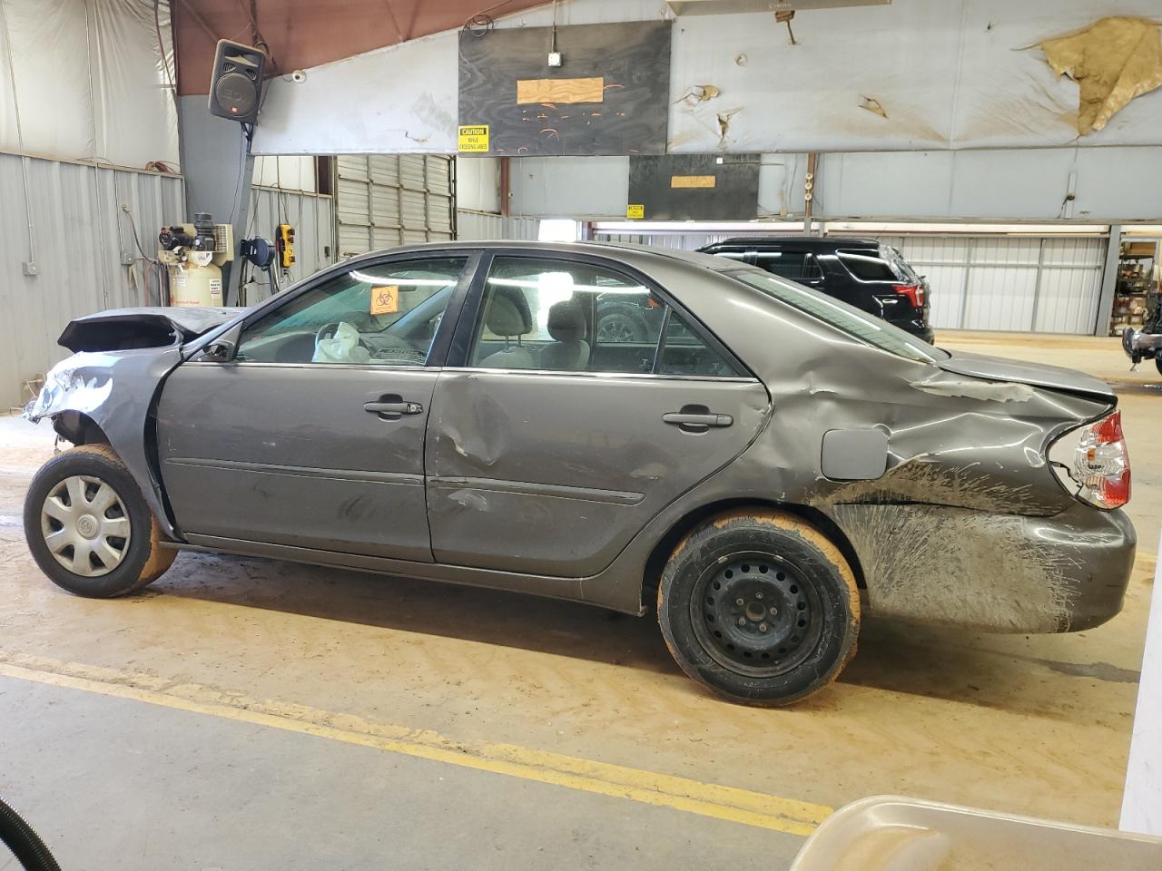 2004 Toyota Camry VIN 4T1BE32K44U906544 Copart auction photo, all over damage thumbnail 2