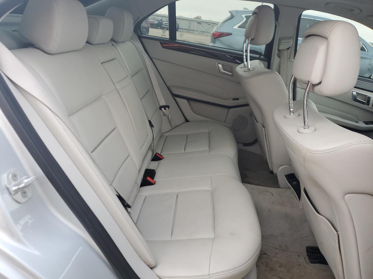 2016 Mercedes-Benz E-klasse VIN WDDHF5KB3GB180608 Copart auction photo, front end damage thumbnail 10