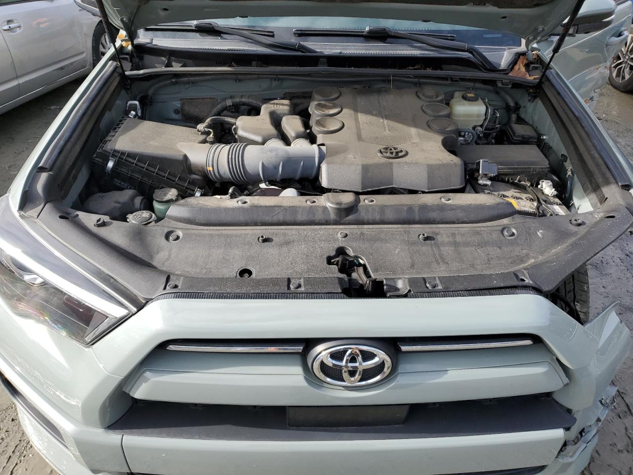 2022 Toyota 4Runner VIN JTESU5JR8N6052998 Copart auction photo, front end / side damage thumbnail 12