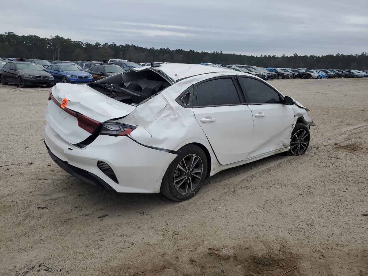 2024 KIA Forte VIN 3KPF24ADXRE728538 Copart auction photo, rollover damage thumbnail 3