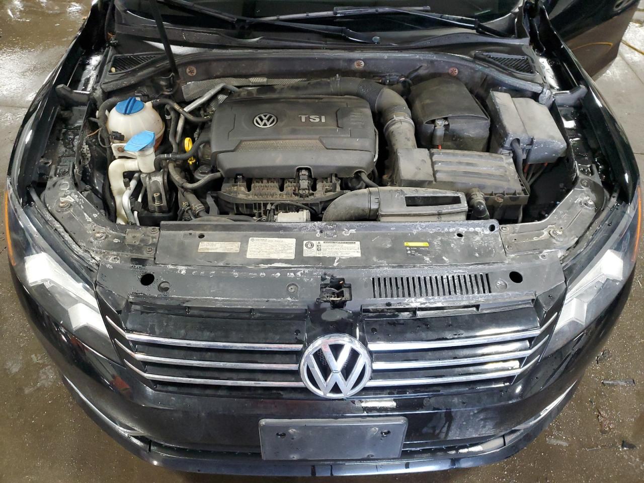 2015 Volkswagen Passat VIN 1VWAT7A35FC088416 Copart auction photo, rear end damage thumbnail 12
