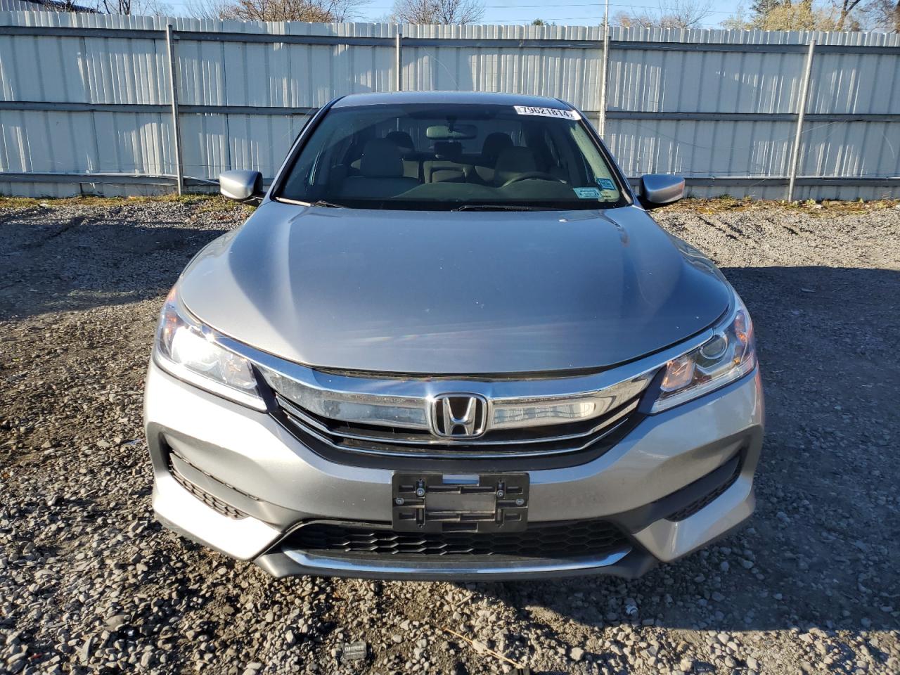 2017 Honda Accord VIN 1HGCR2F35HA169227 Copart auction photo, side / minor dent/scratches damage thumbnail 5