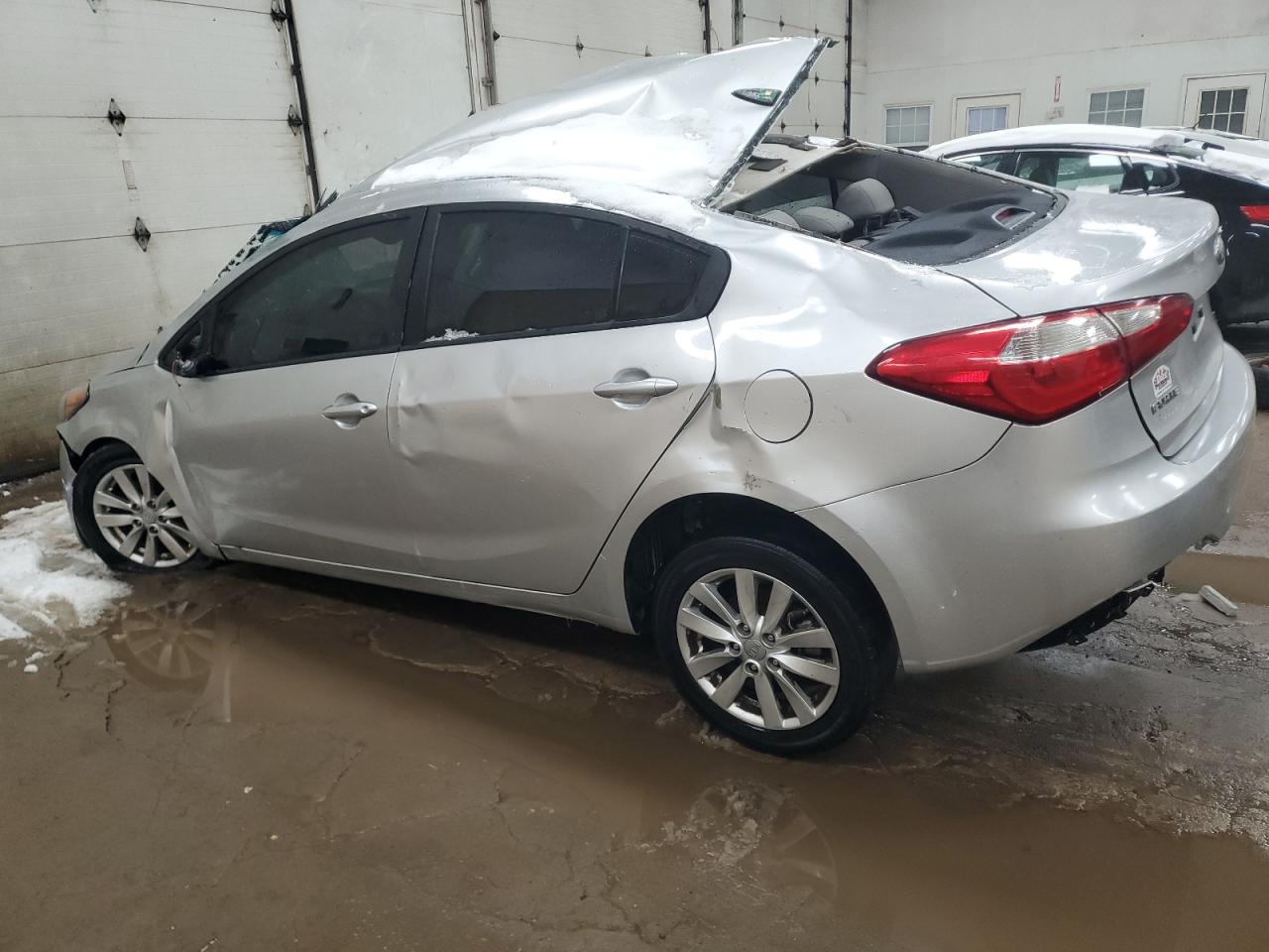 2014 KIA Forte VIN KNAFX4A65E5063294 Copart auction photo, rollover / mechanical damage thumbnail 2