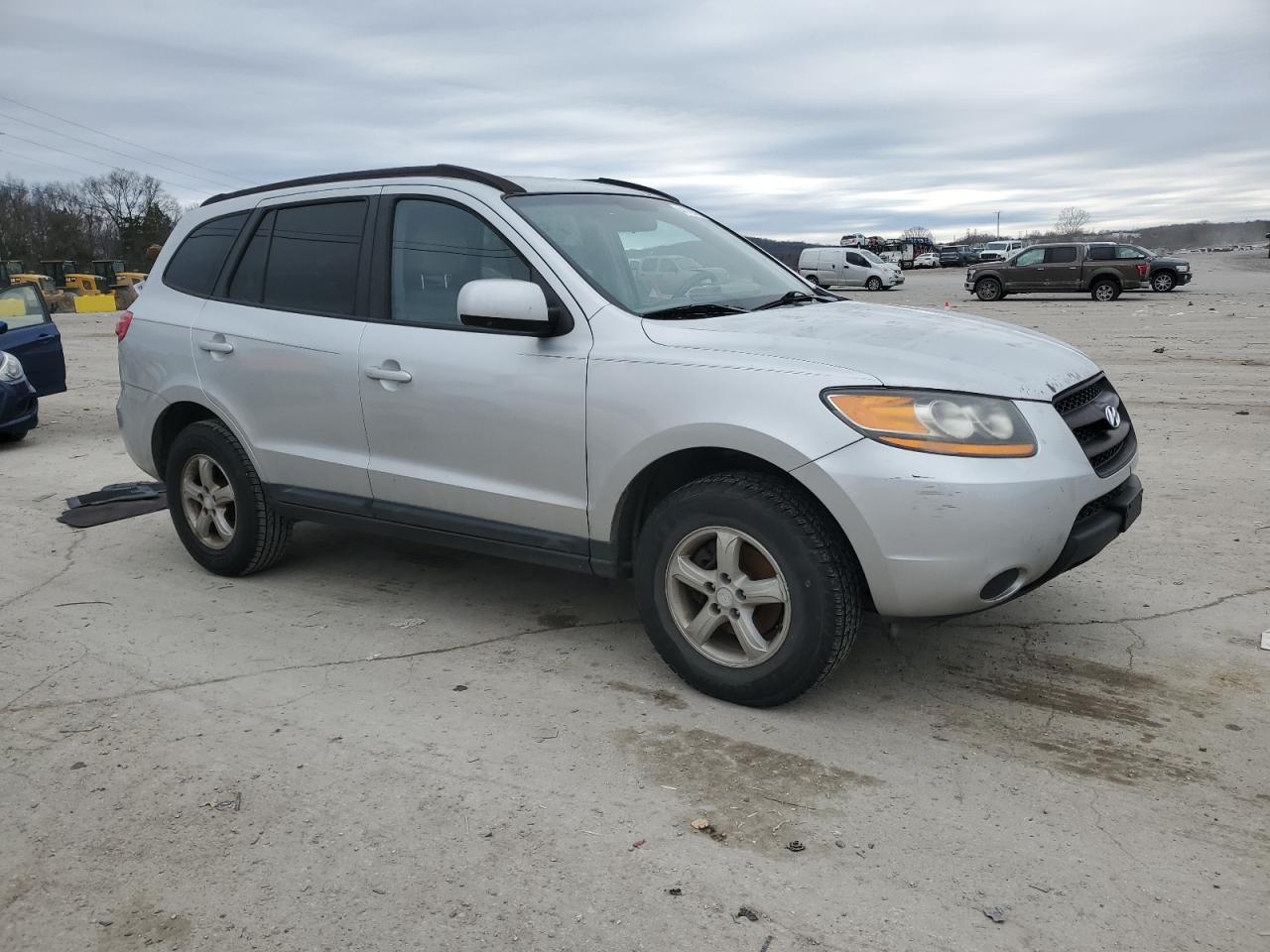 2008 Hyundai Santa Fe VIN 5NMSG13D78H151020 Copart auction photo, rear end / minor dent/scratches damage thumbnail 4