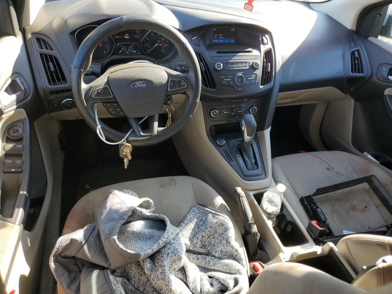 2017 Ford Focus VIN 1FADP3F26HL241701 Copart auction photo, vandalism / front end damage thumbnail 8