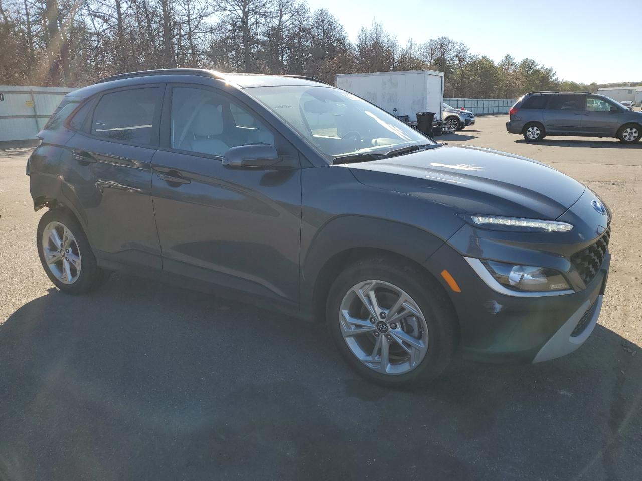 2022 Hyundai Kona VIN KM8K3CAB1NU764467 Copart auction photo, rear end / minor dent/scratches damage thumbnail 4
