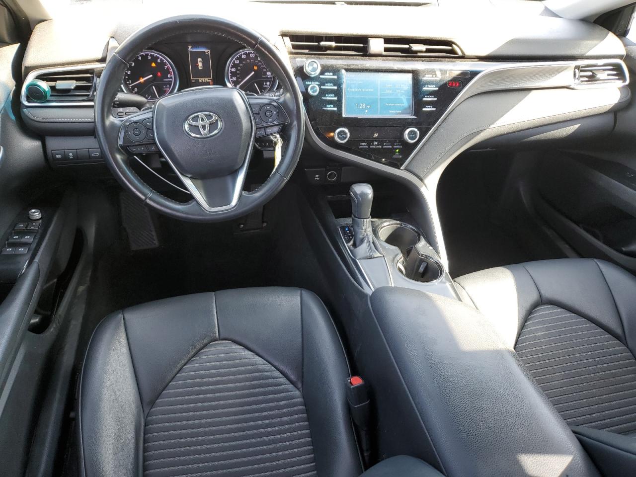 2018 Toyota Camry VIN 4T1B11HKXJU656441 Copart auction photo, mechanical damage thumbnail 8
