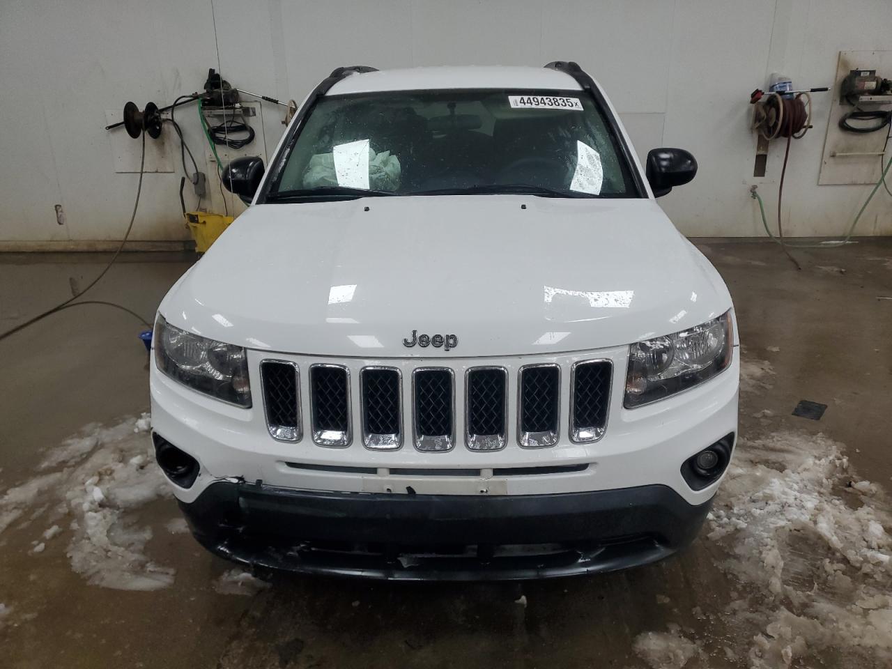 2015 Jeep Compass VIN 1C4NJDBB9FD332108 Copart auction photo, front end damage thumbnail 5