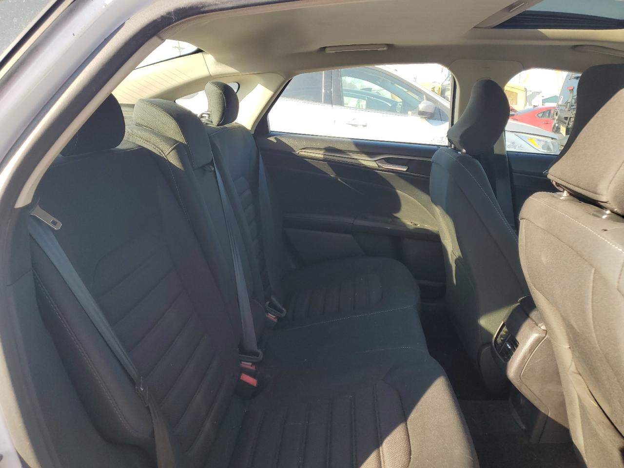 2018 Ford Fusion VIN 3FA6P0LU5JR137883 Copart auction photo, minor dent/scratches damage thumbnail 10