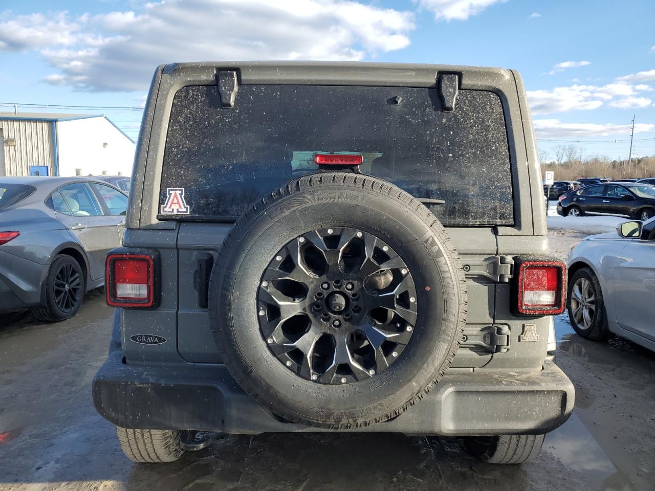 2021 Jeep Wrangler VIN 1C4HJXDN4MW847816 Copart auction photo, front end damage thumbnail 6