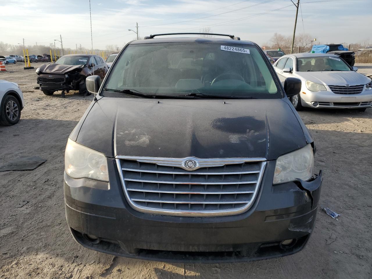 2010 Chrysler Town & Country VIN 2A4RR5D1XAR109046 Copart auction photo, front end / minor dent/scratches damage thumbnail 5