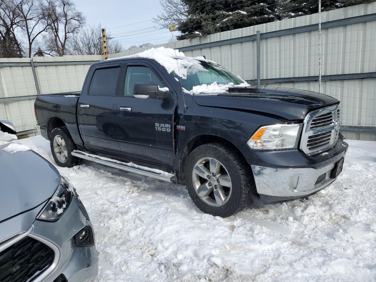 2018 RAM 1500 VIN 3C6RR7LT0JG271706 Copart auction photo, front end / side damage thumbnail 4
