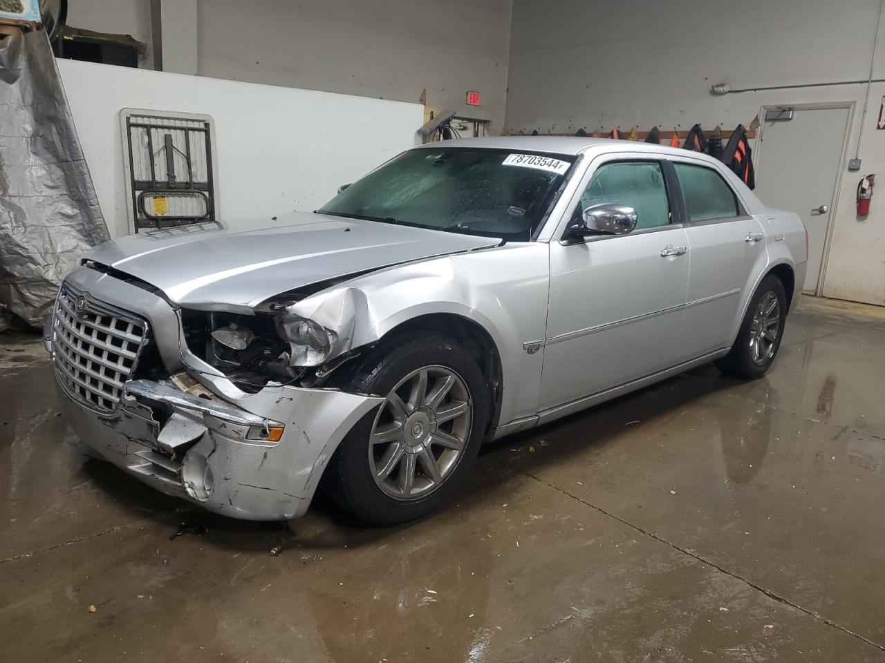 2005 Chrysler 300 VIN 2C3JA63H55H164213