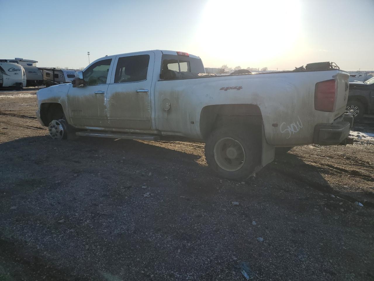 2016 Chevrolet Silverado VIN 1GC4K0C87GF123900 Copart auction photo, front end damage thumbnail 2