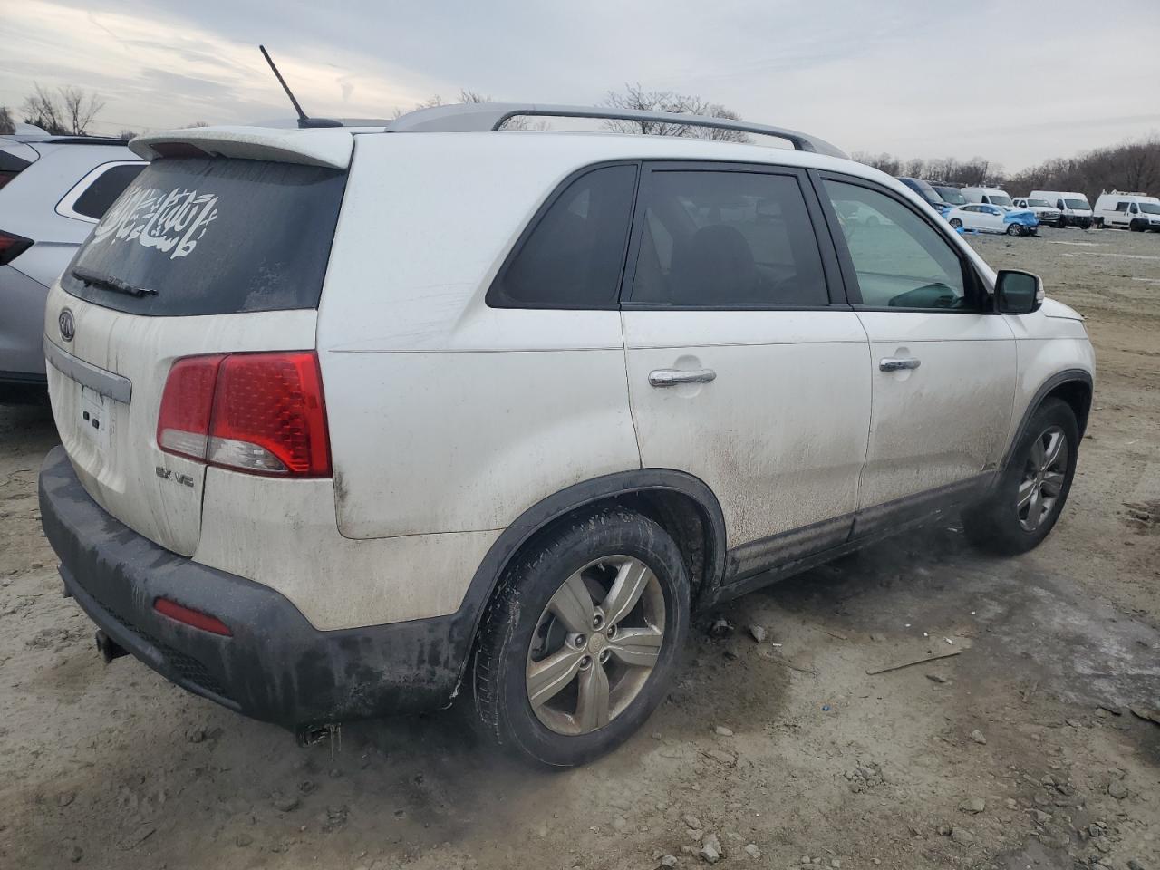 2012 KIA Sorento VIN 5XYKUDA29CG275868 Copart auction photo, all over damage thumbnail 3