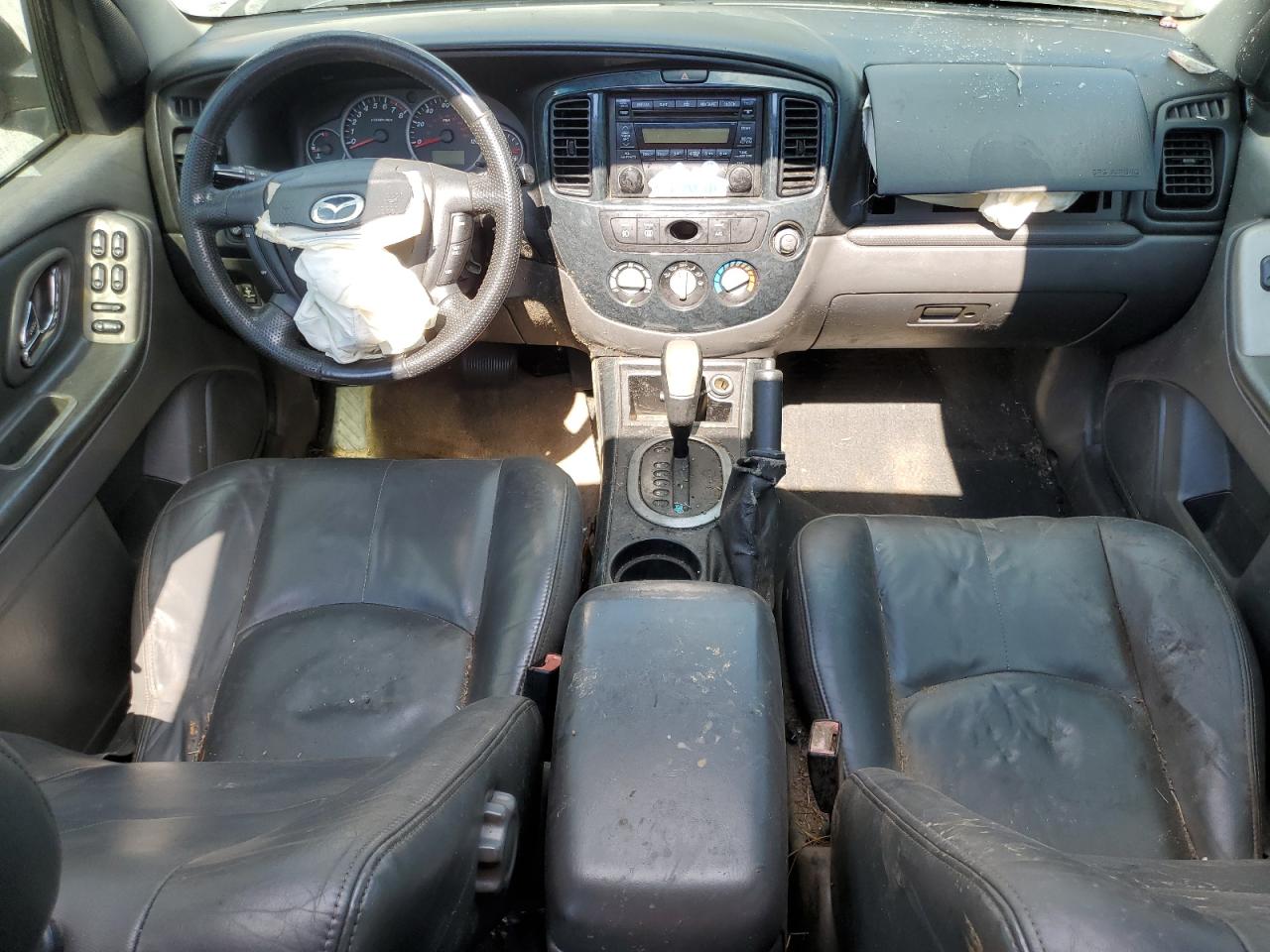 2006 Mazda Tribute VIN 4F2YZ06186KM08378 Copart auction photo, all over damage thumbnail 8