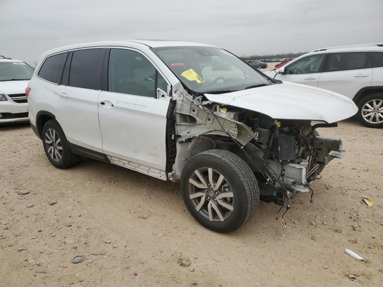 2020 Honda Pilot VIN 5FNYF5H58LB015494 Copart auction photo, front end / side damage thumbnail 4
