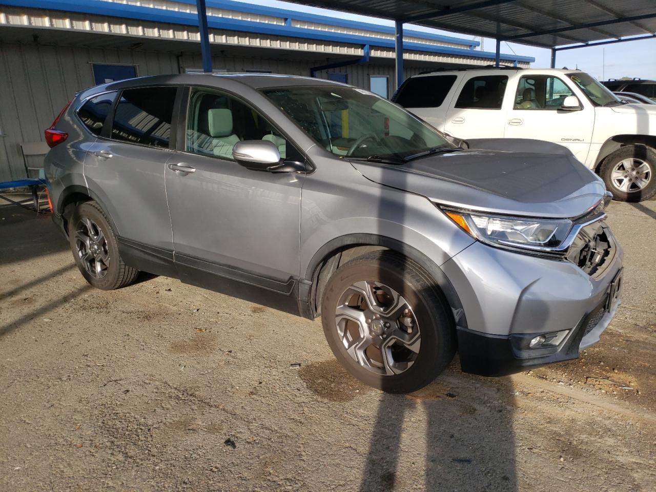 2018 Honda CR-V VIN 5J6RW1H50JA013509 Copart auction photo, front end damage thumbnail 4