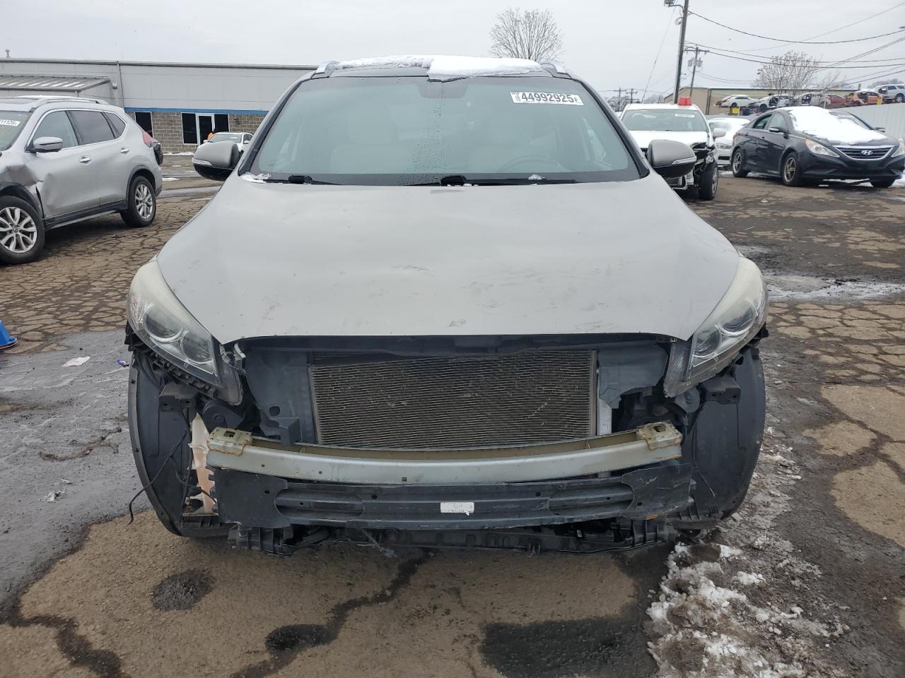 2016 KIA Sorento VIN 5XYPKDA59GG097570 Copart auction photo, front end damage thumbnail 5