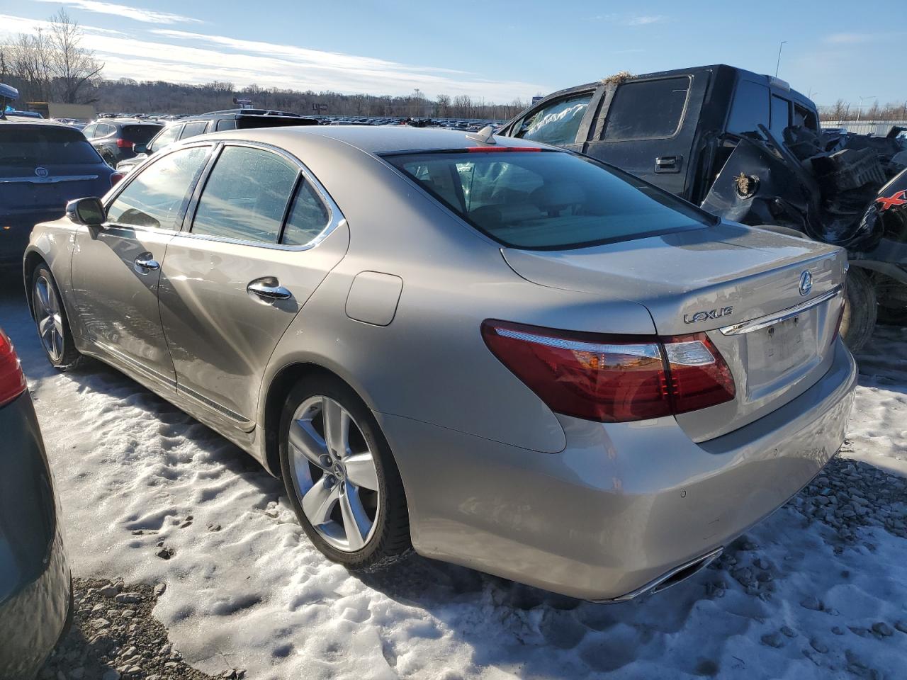 2010 Lexus LS VIN JTHBL5EF4A5100969 Copart auction photo, front end / minor dent/scratches damage thumbnail 2