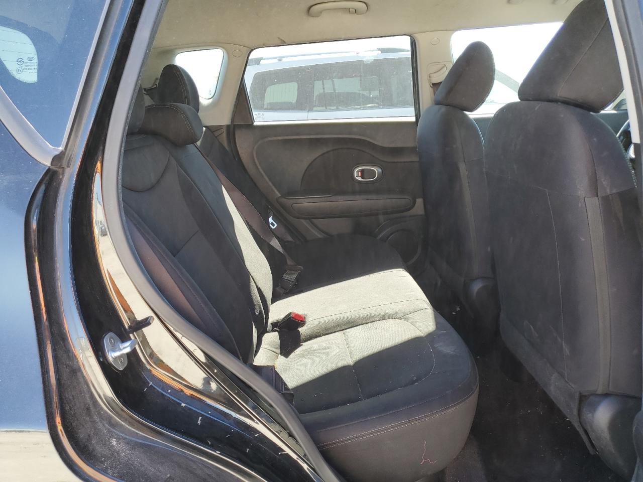2015 KIA Soul VIN KNDJN2A25F7164975 Copart auction photo, minor dent/scratches damage thumbnail 10