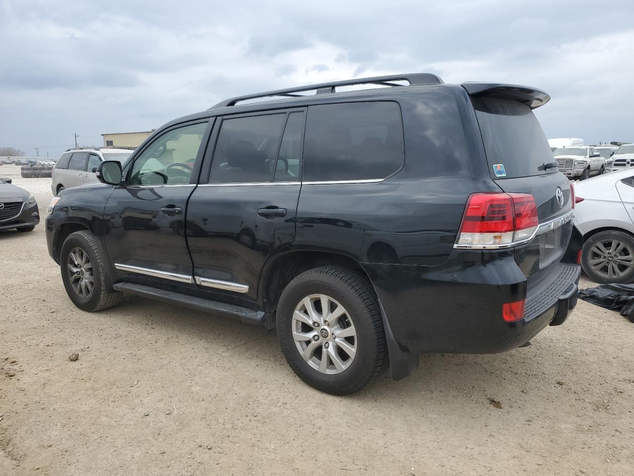 2017 Toyota Land Cruiser VIN JTMCY7AJ3H4052409 Copart auction photo, mechanical damage thumbnail 2