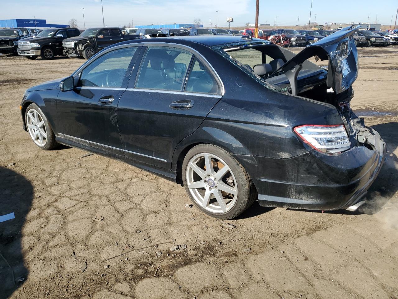 2014 Mercedes-Benz C-klasse VIN WDDGF8AB5EA944699 Copart auction photo, rear end damage thumbnail 2