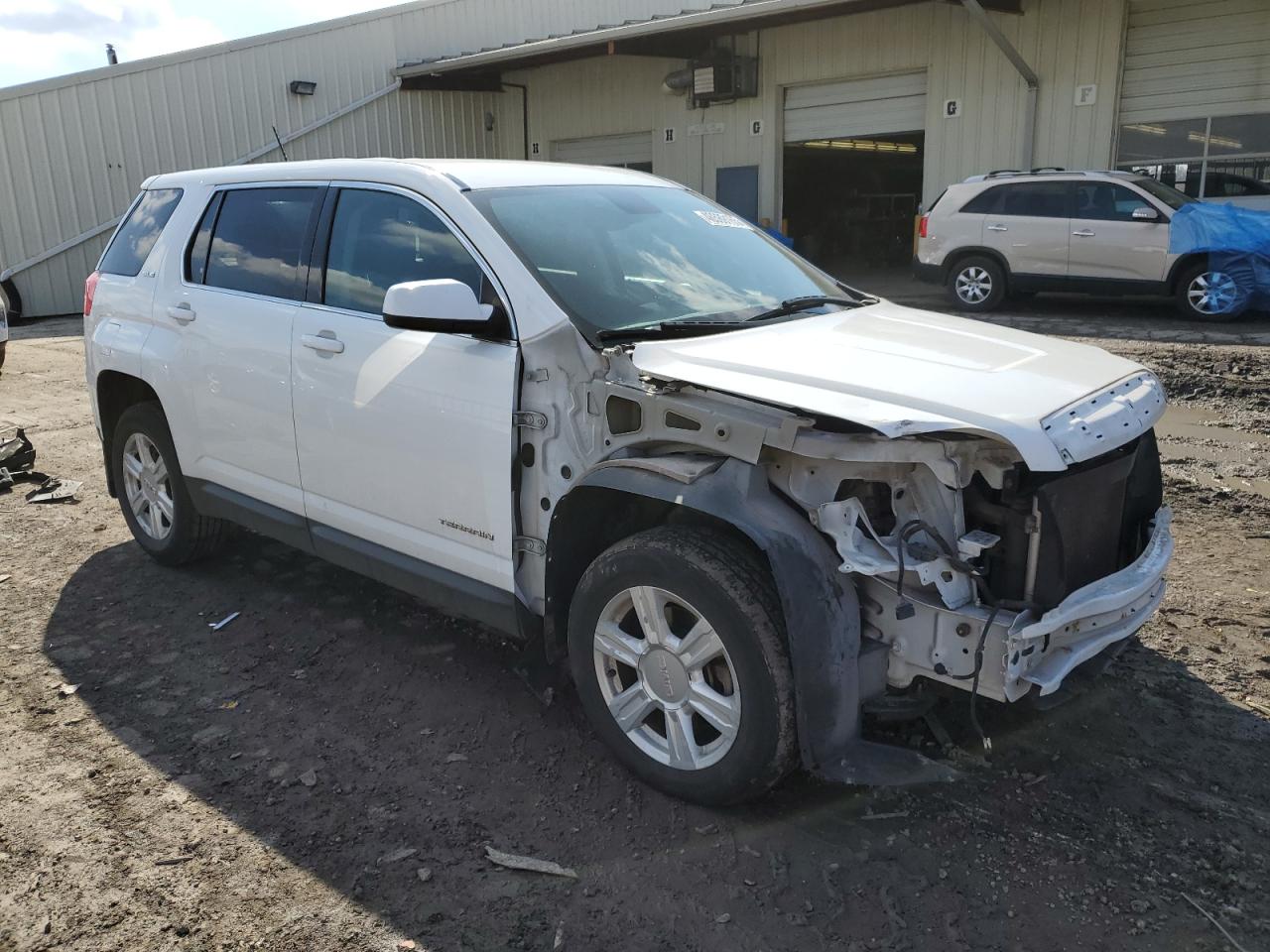 2015 GMC Terrain VIN 2GKALMEKXF6354044 Copart auction photo, front end damage thumbnail 4