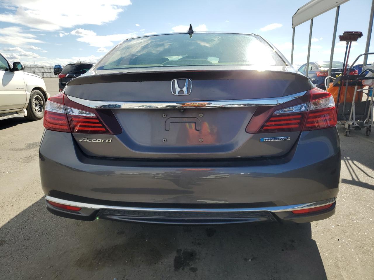 2017 Honda Accord VIN JHMCR6F57HC027388 Copart auction photo, front end / side damage thumbnail 6