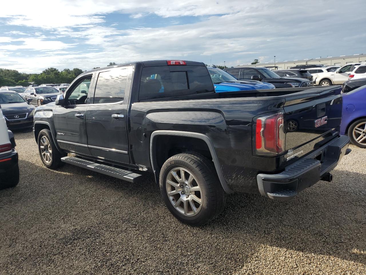 2017 GMC Sierra VIN 3GTP1PEJ8HG432042 Copart auction photo, water/flood damage thumbnail 2