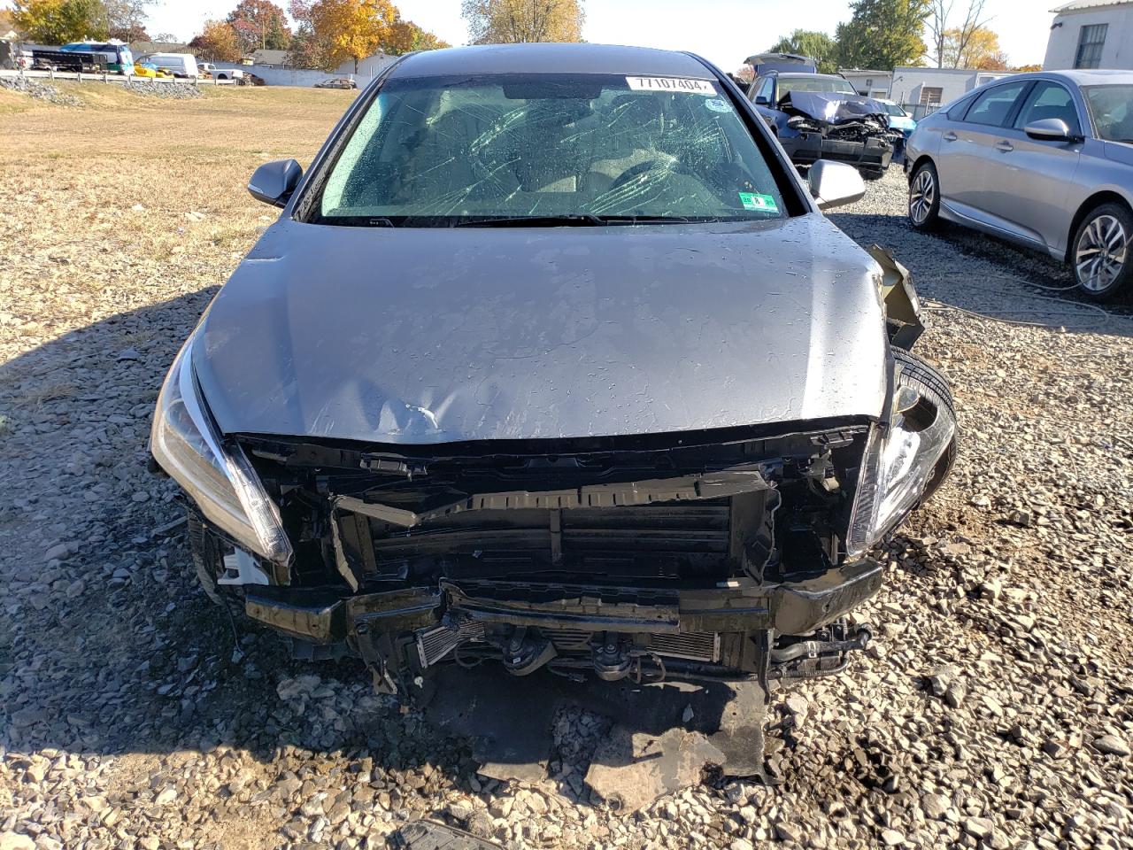2017 Hyundai Sonata VIN KMHE34L16HA057586 Copart auction photo, front end / side damage thumbnail 5