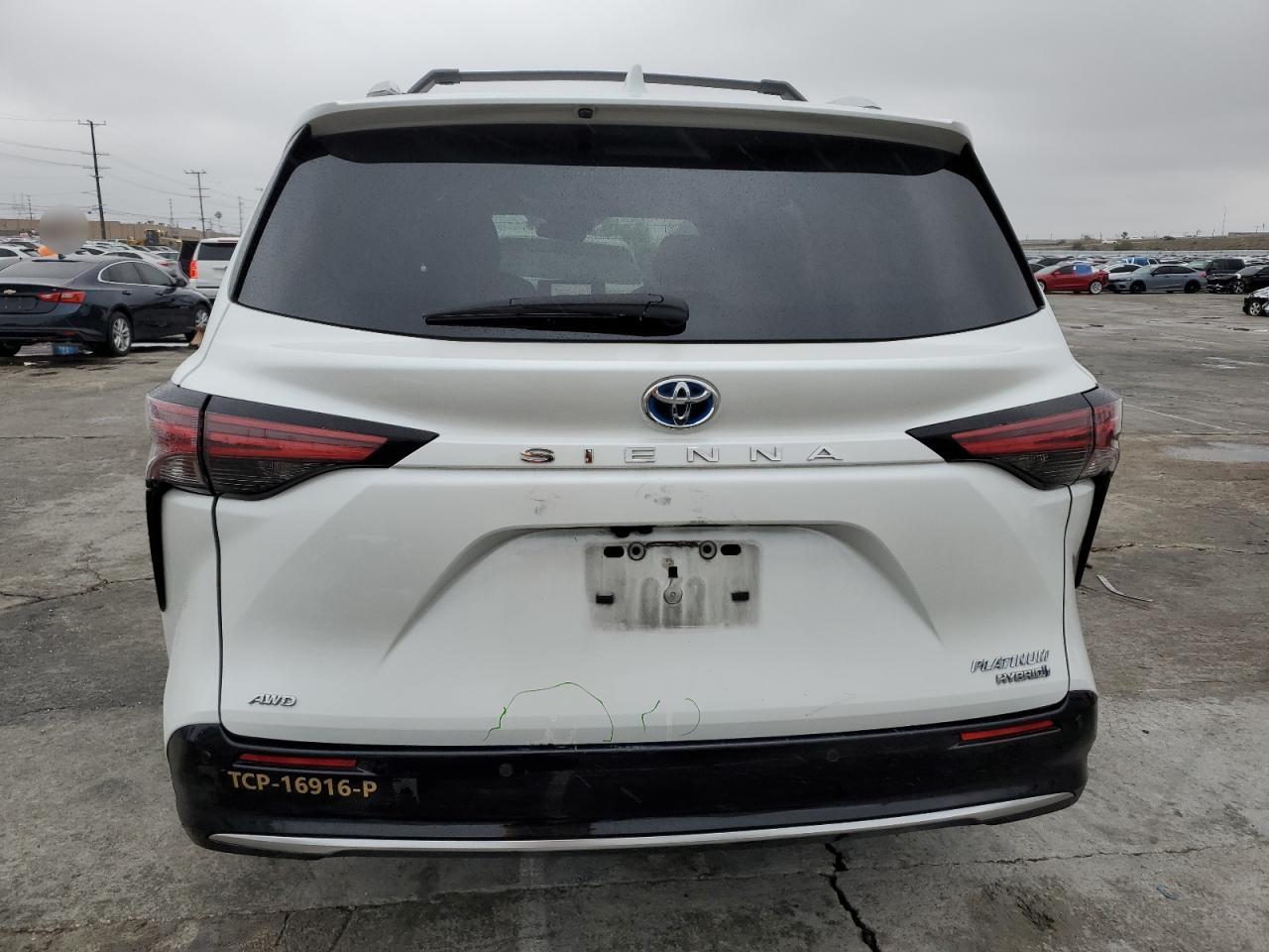 2022 Toyota Sienna VIN 5TDESKFC8NS041784 Copart auction photo, front end damage thumbnail 6