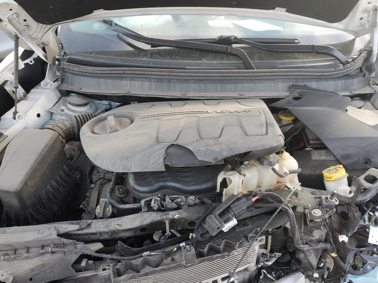 2019 Jeep Grand Cherokee VIN 1C4PJMDXXKD446808 Copart auction photo, front end damage thumbnail 11