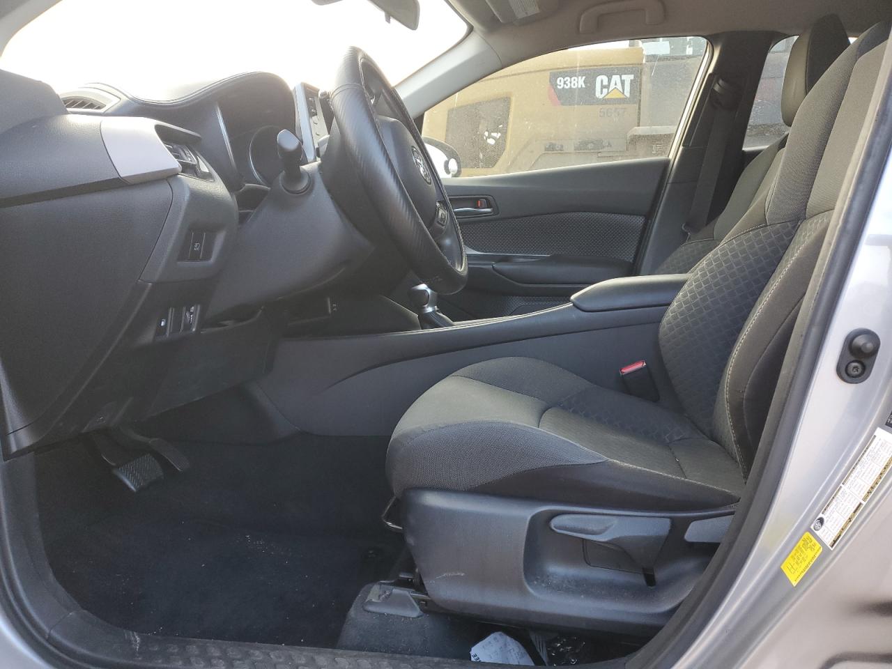 2020 Toyota C-HR VIN JTNKHMBX8L1075185 Copart auction photo, front end / minor dent/scratches damage thumbnail 7