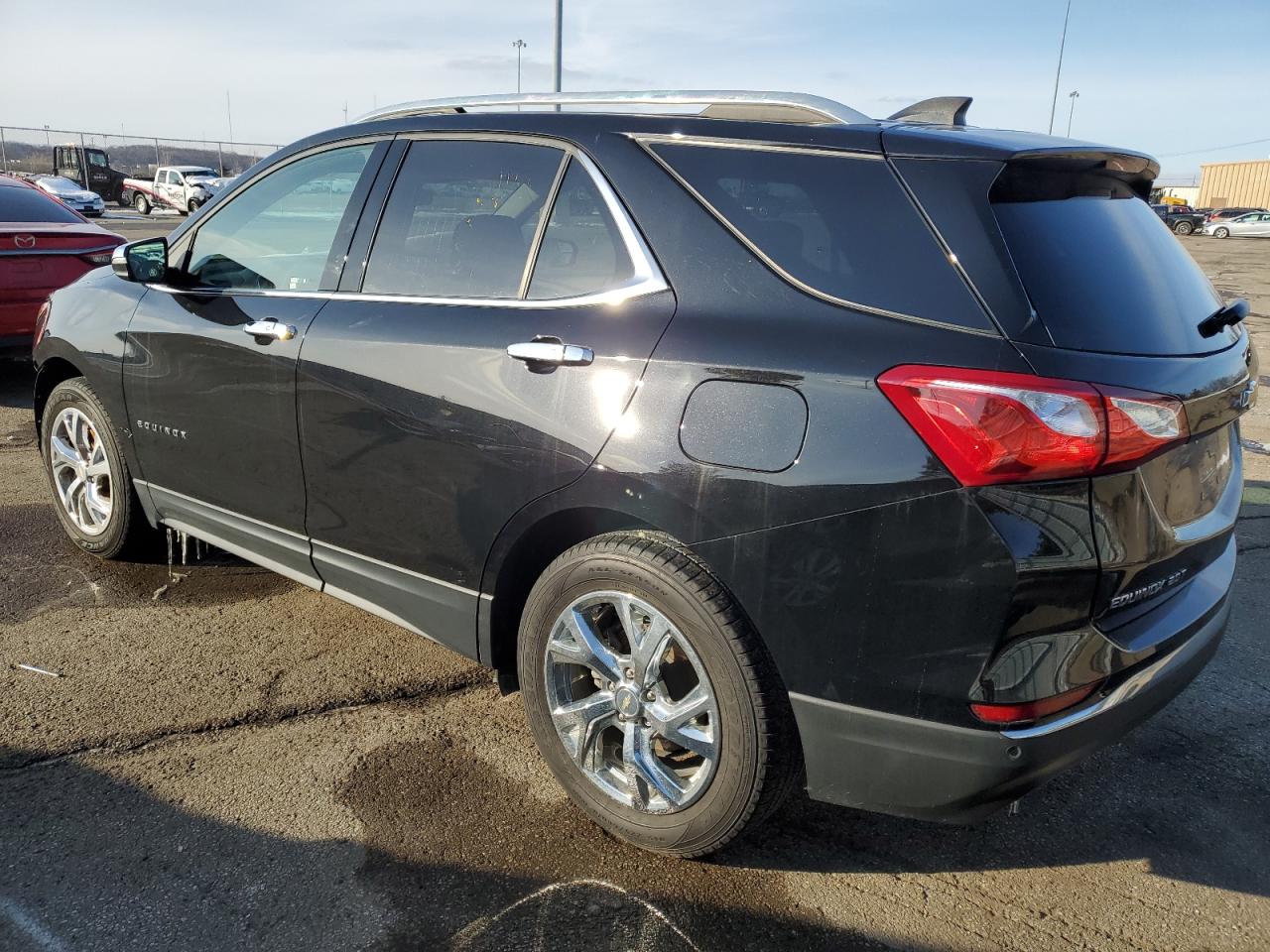 2019 Chevrolet Equinox VIN 3GNAXLEXXKL367007 Copart auction photo, front end damage thumbnail 2