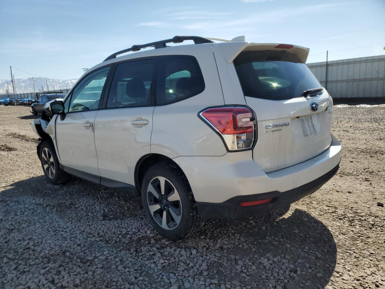 2018 Subaru Forester VIN JF2SJAGC2JH518451 Copart auction photo, front end damage thumbnail 2