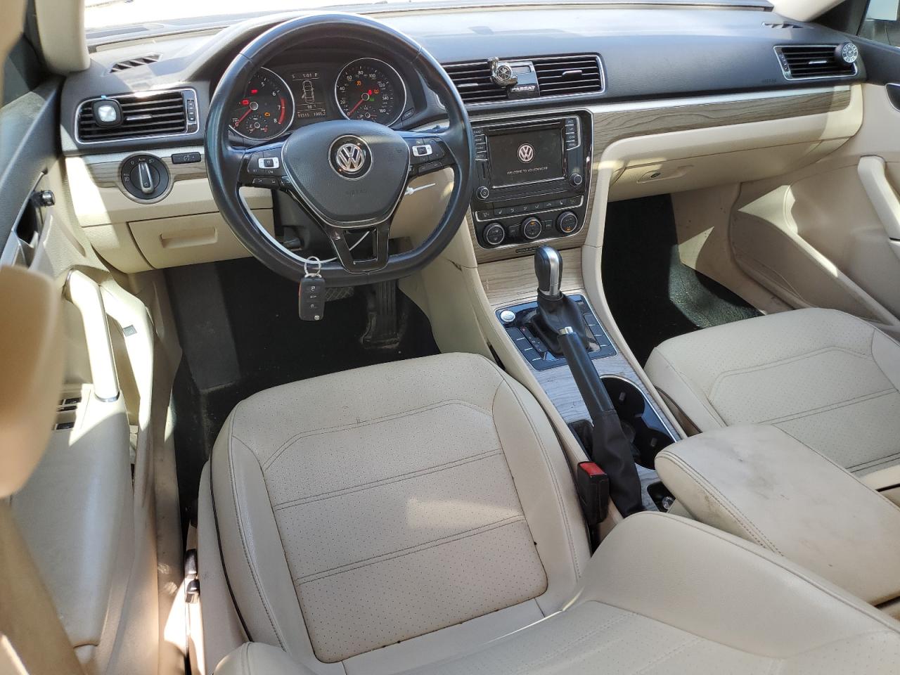 2018 Volkswagen Passat VIN 1VWBA7A37JC010822 Copart auction photo, front end / minor dent/scratches damage thumbnail 8