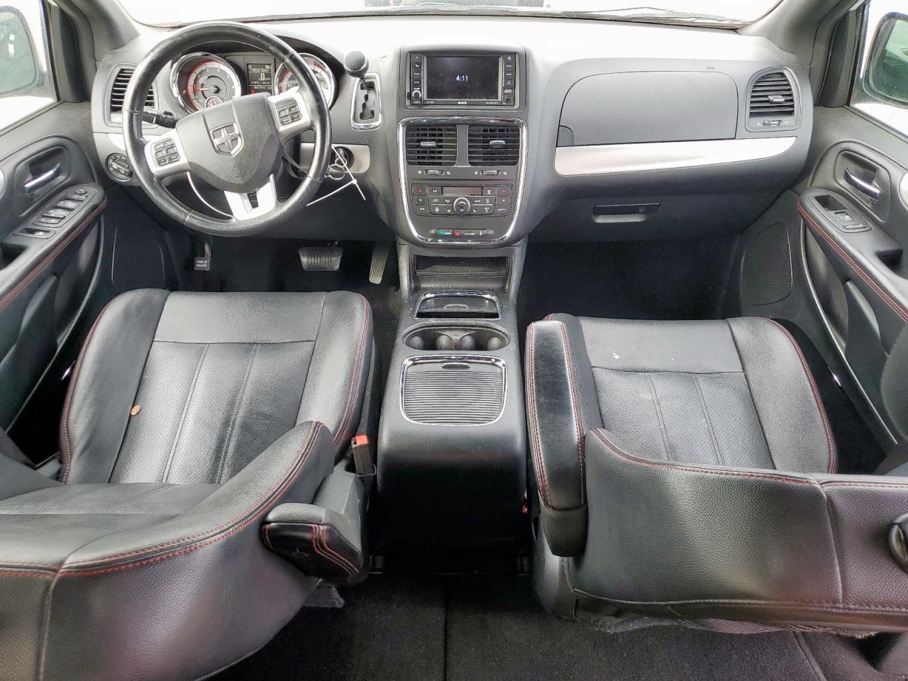 2019 Dodge Caravan VIN 2C4RDGEG6KR768553 Copart auction photo, front end damage thumbnail 8