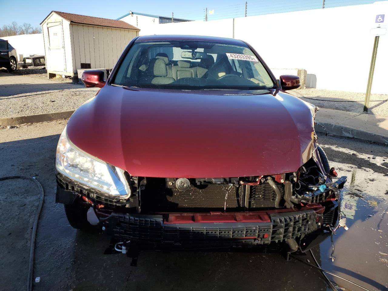 2015 Honda Accord VIN 1HGCR6F72FA005845 Copart auction photo, front end damage thumbnail 5