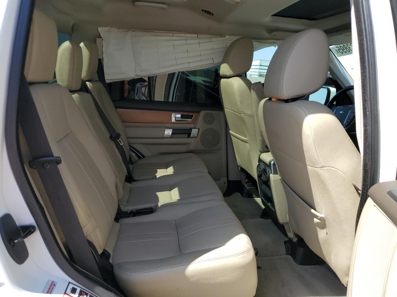 2016 Land Rover LR4 VIN SALAG2V64GA789744 Copart auction photo, side / rear end damage thumbnail 11
