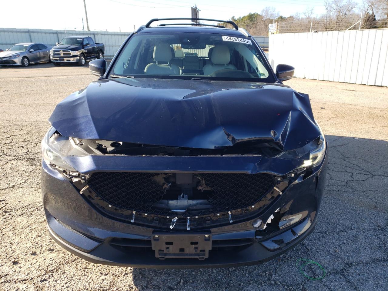 2017 Mazda CX-5 VIN JM3KFBDL4H0126016 Copart auction photo, front end / minor dent/scratches damage thumbnail 5