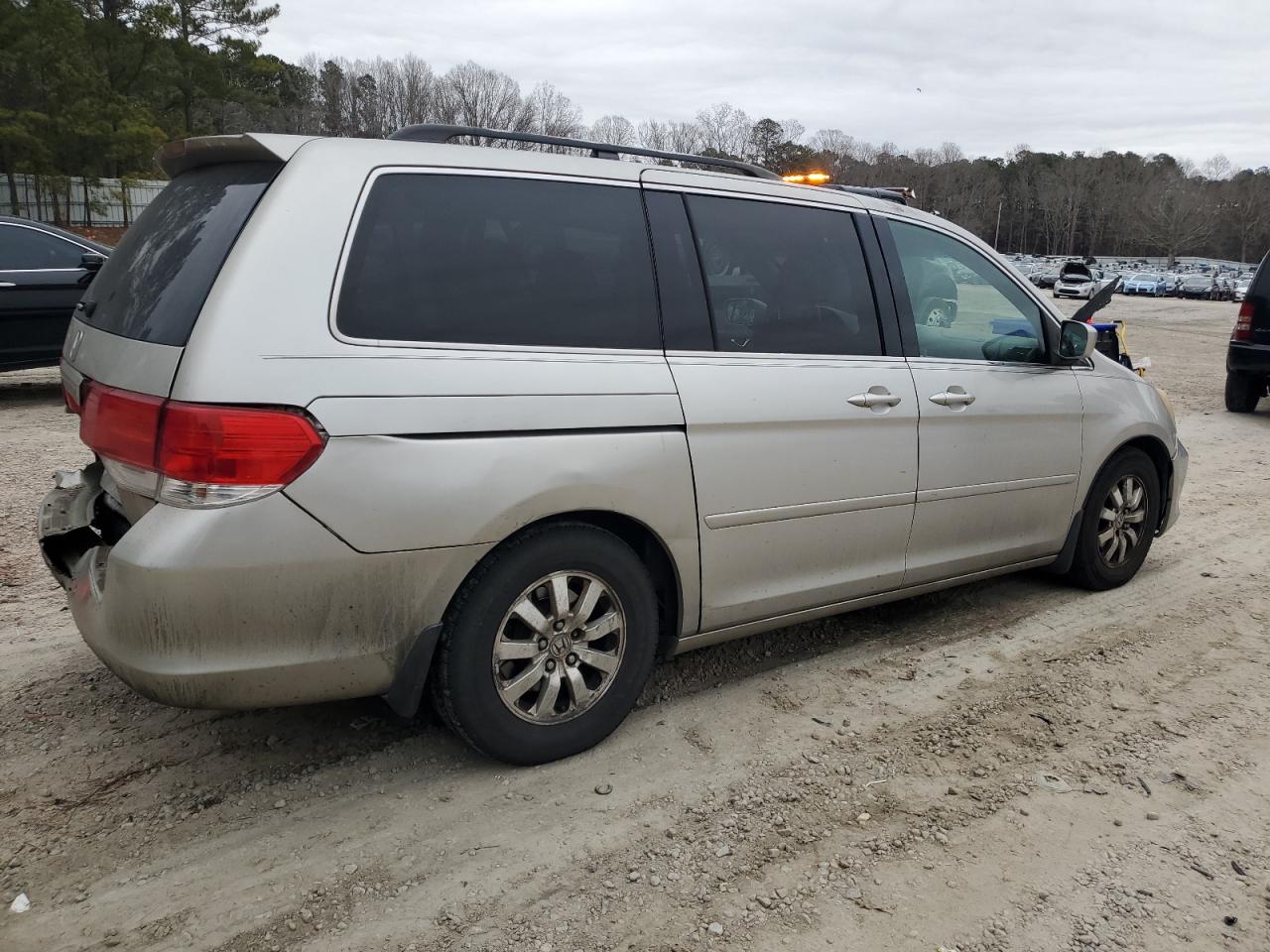 2008 Honda Odyssey VIN 5FNRL38418B024053 Copart auction photo, rear end damage thumbnail 3