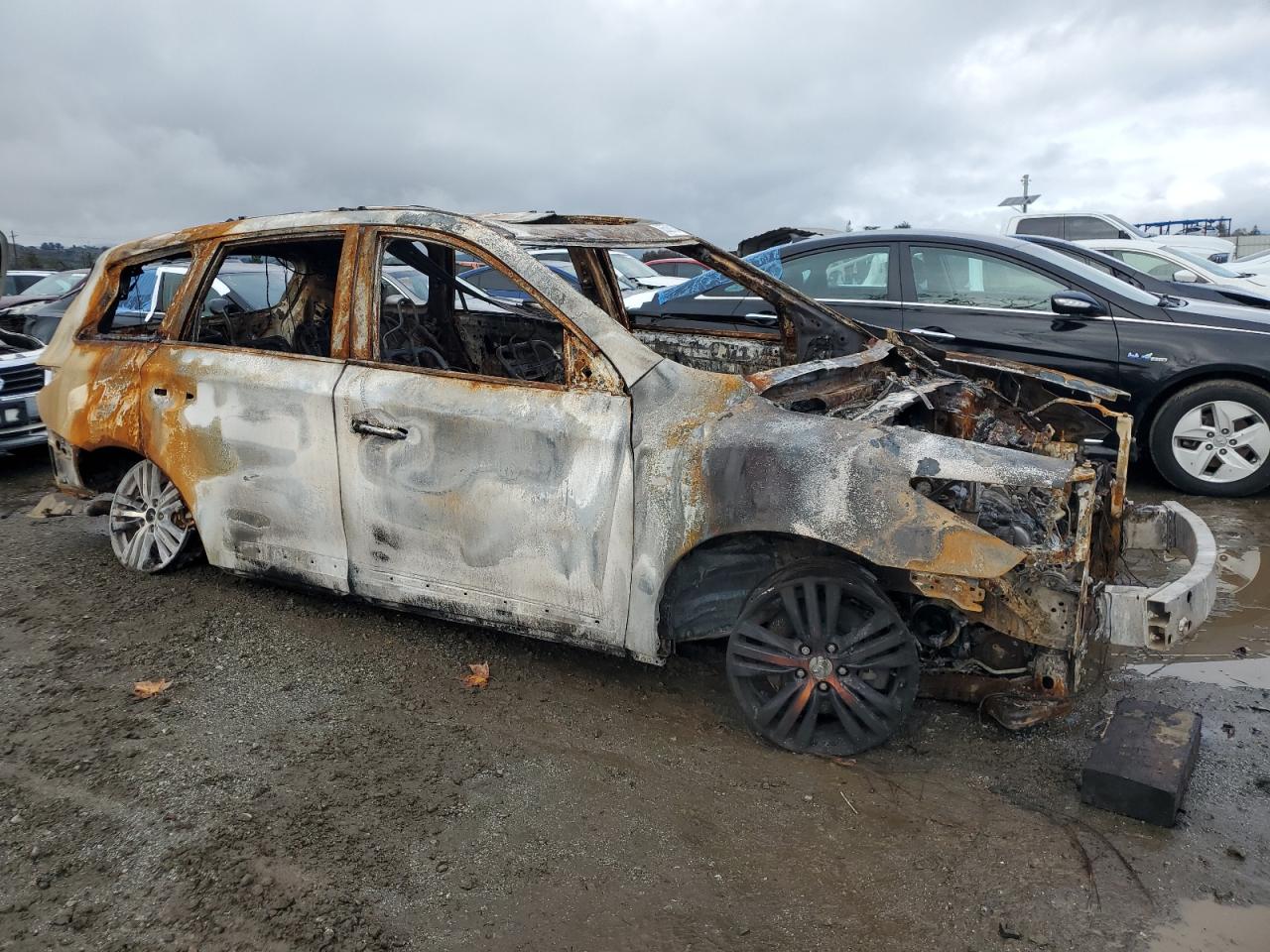 2016 Infiniti QX60 VIN 5N1AL0MNXGC524827 Copart auction photo, burn damage thumbnail 4